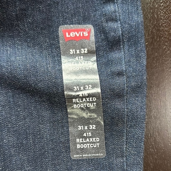Levi's womens 415 relaxed bootcut Blue Jeans - Picture 2 of 9